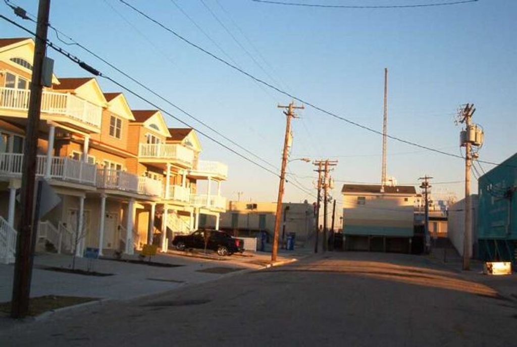 View of proximity to Boardwalk