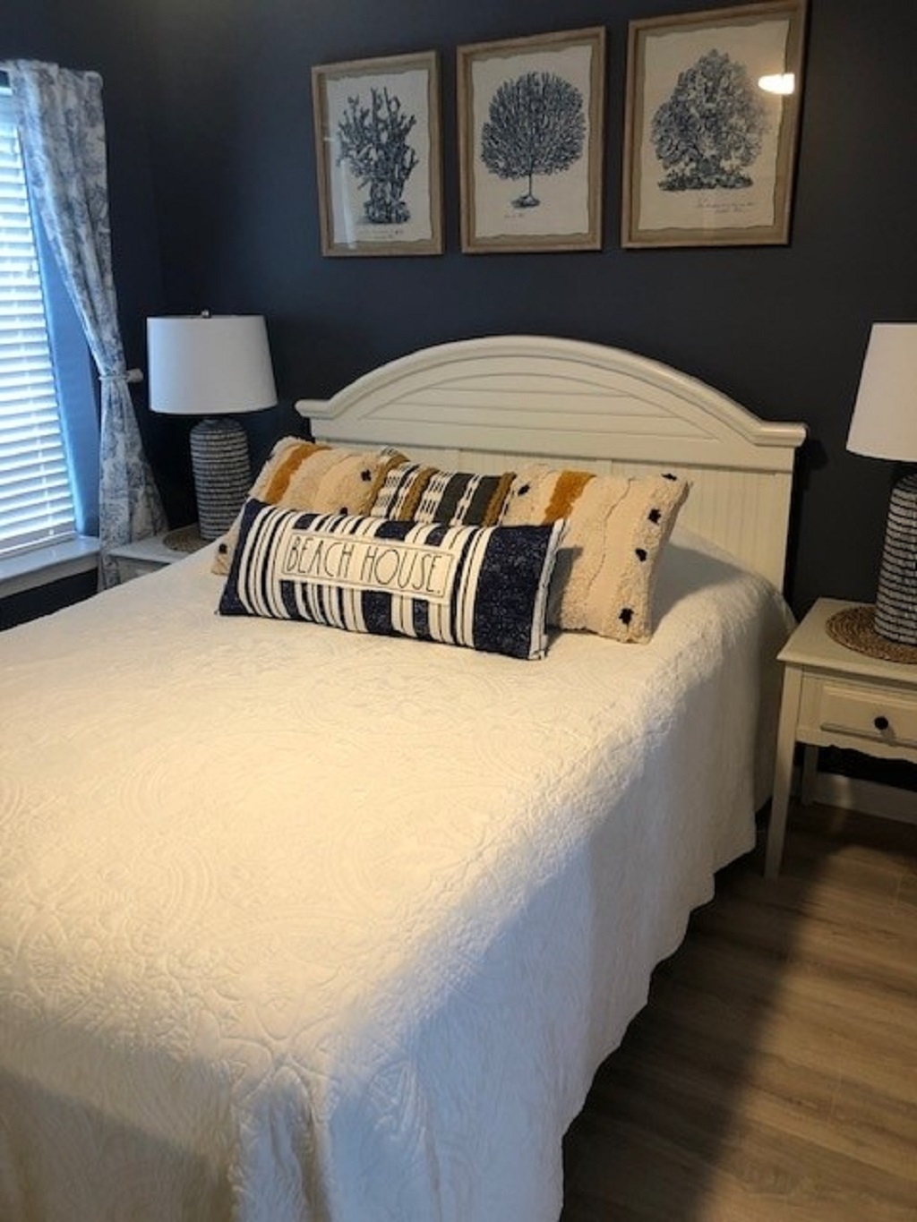 Bedroom 1 with Queen Size Bed