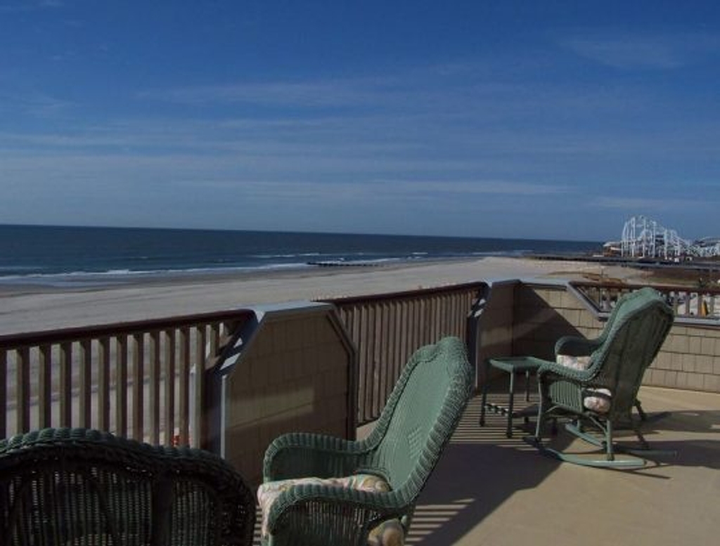 Upper Level Deck Accessed From Master &amp;amp; Queen Bedrooms