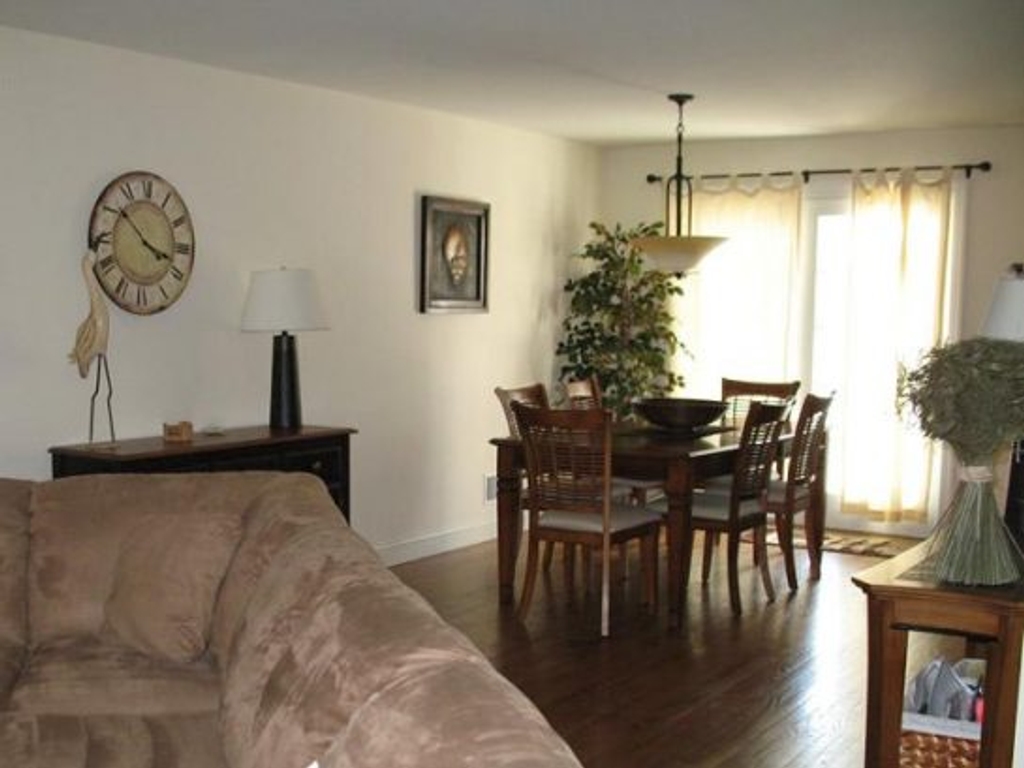 Dining Area with Deck to Backyard