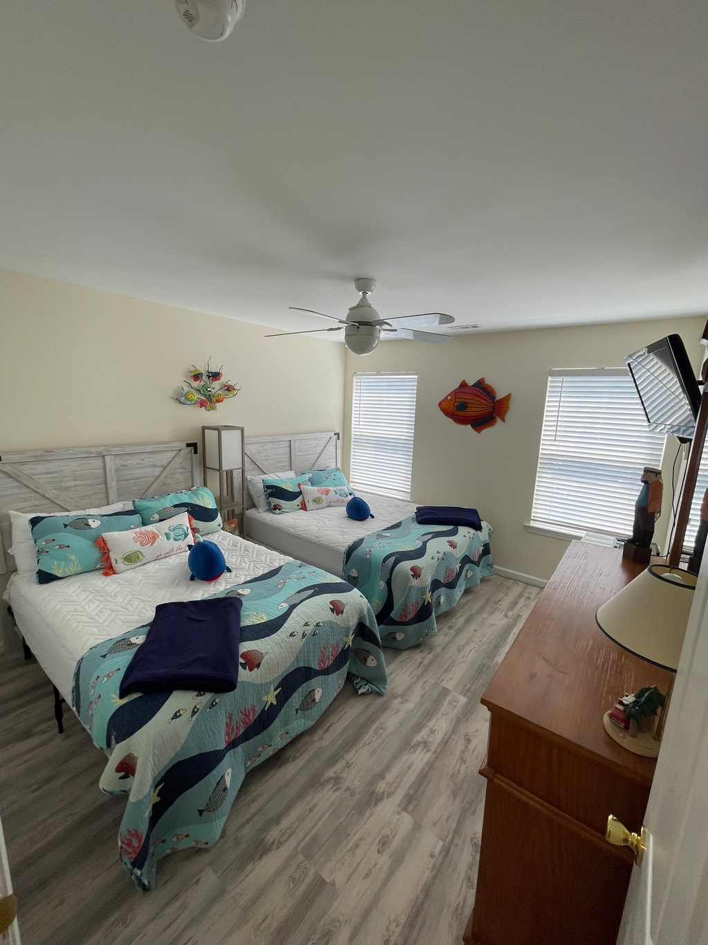 Bedroom 3, 1 queen, 1 double, flat screen, hugh closet for your clothes stocked with extra pillows, blankets, air bed 