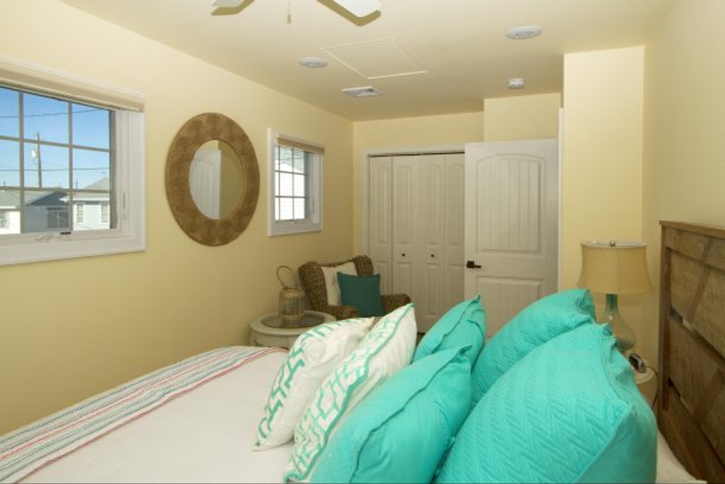 2nd floor guest suite
