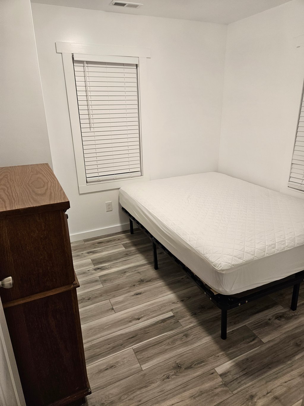 FIRST FLOOR BEDROOM 1
