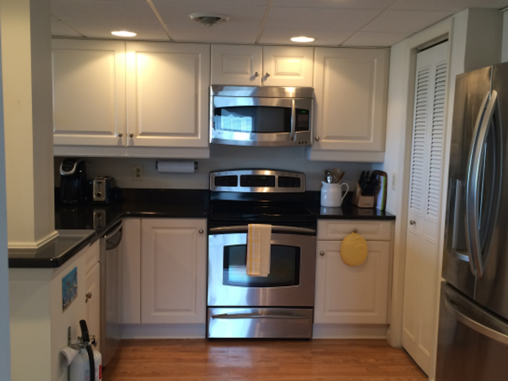 kitchen with new appliances 
