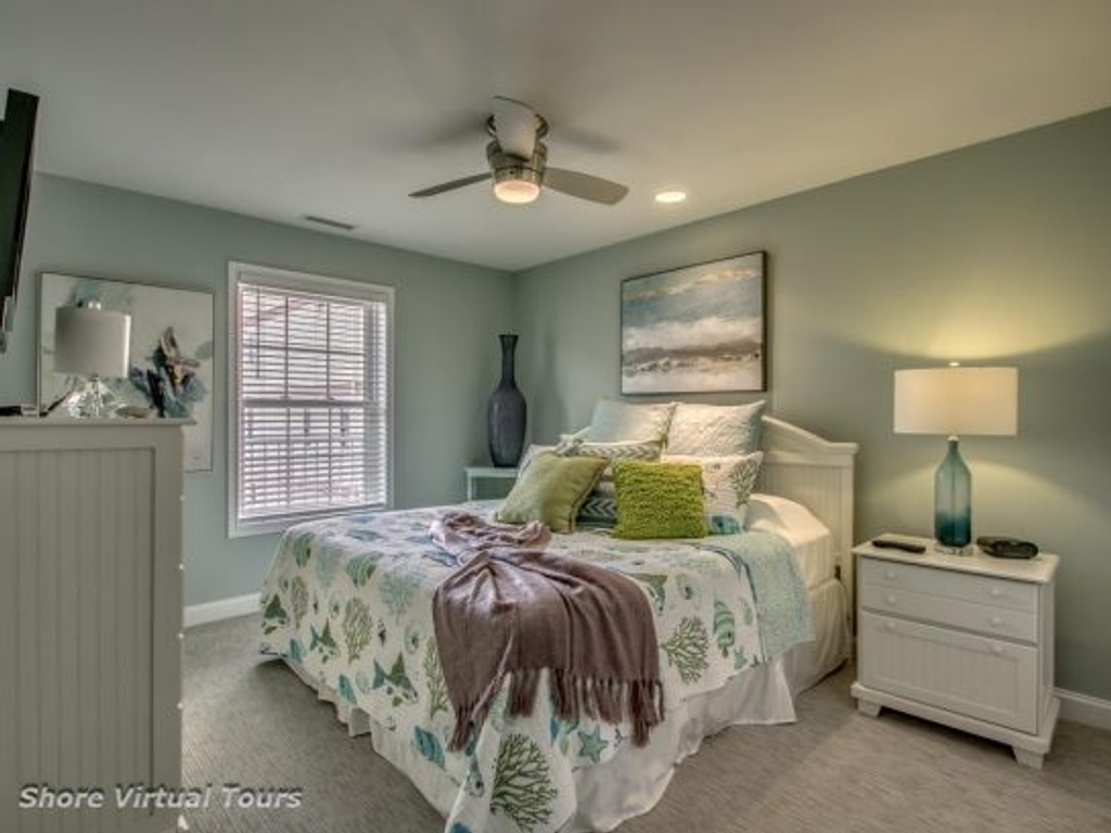 King Bedroom