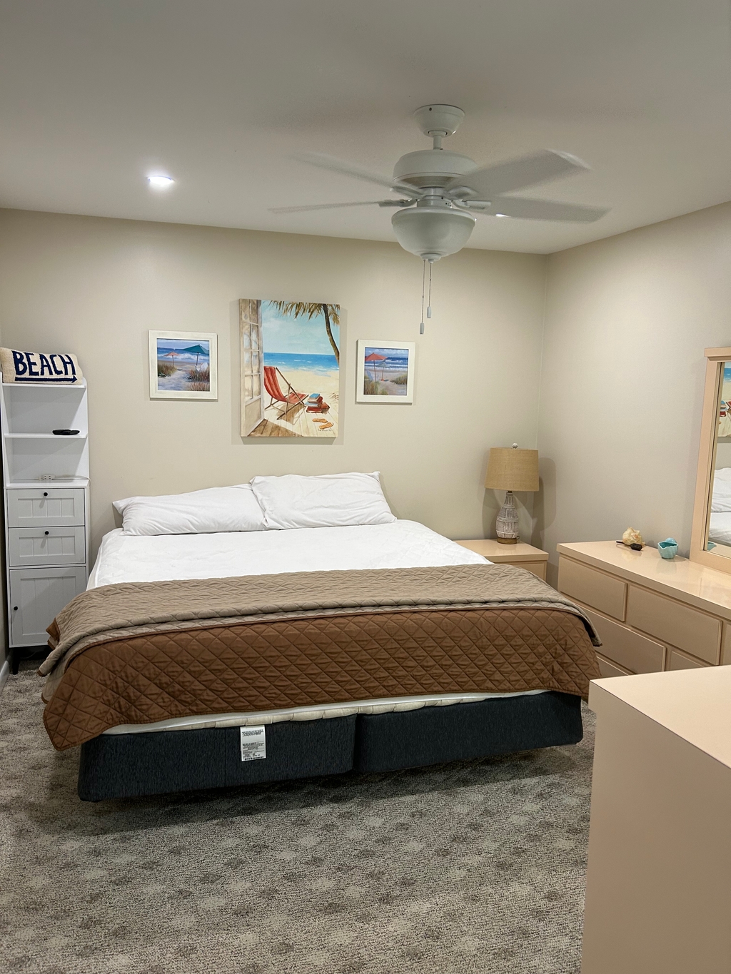 King size bed