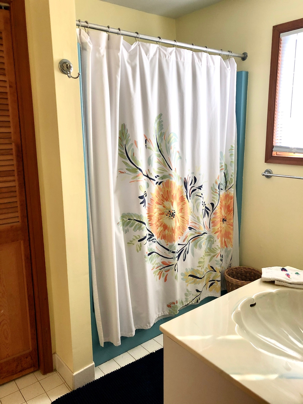 Hall bath