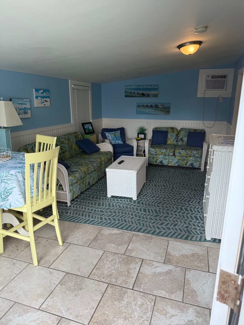 Guest House Front Room