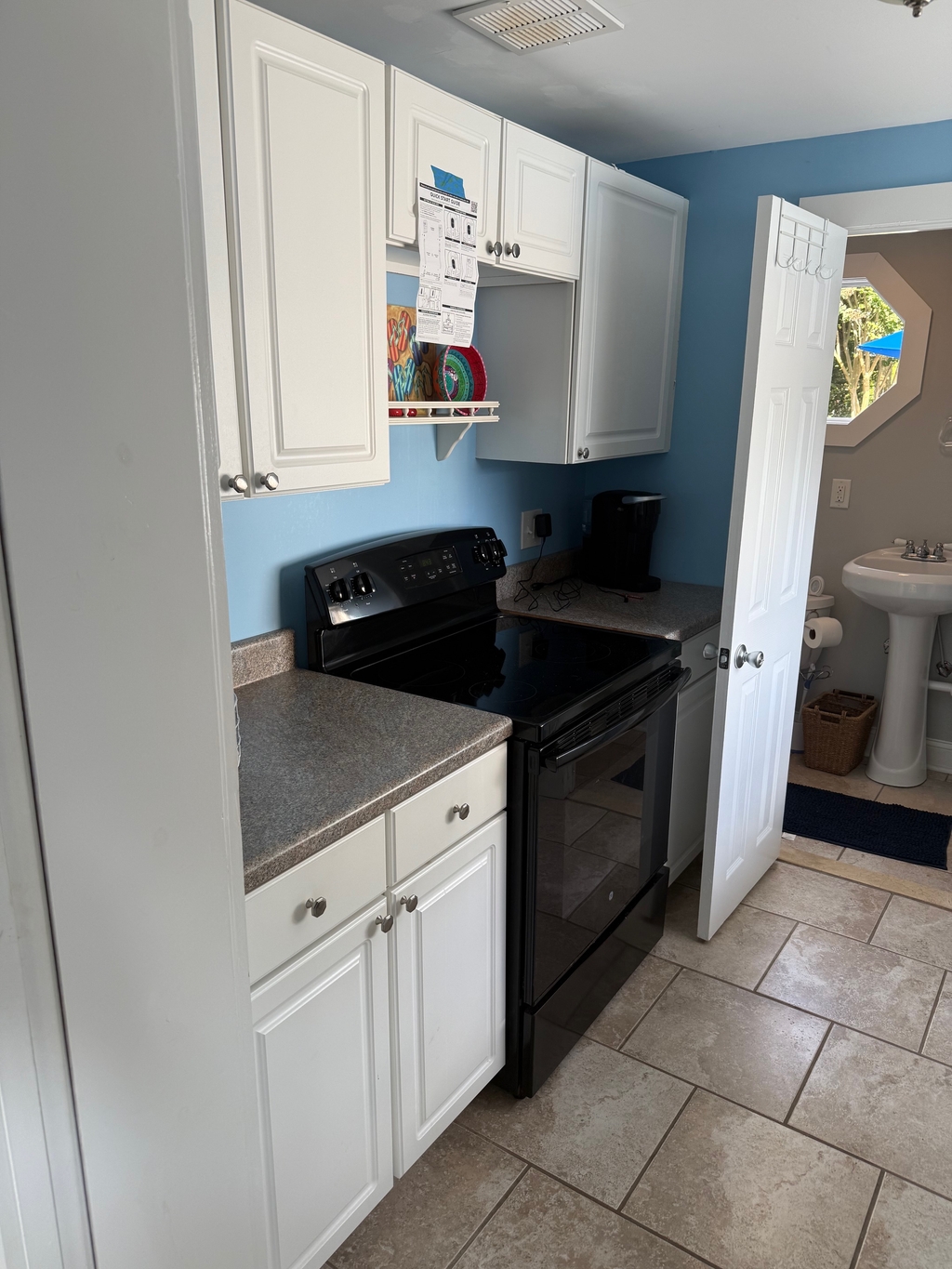 Guest House  Kitchen