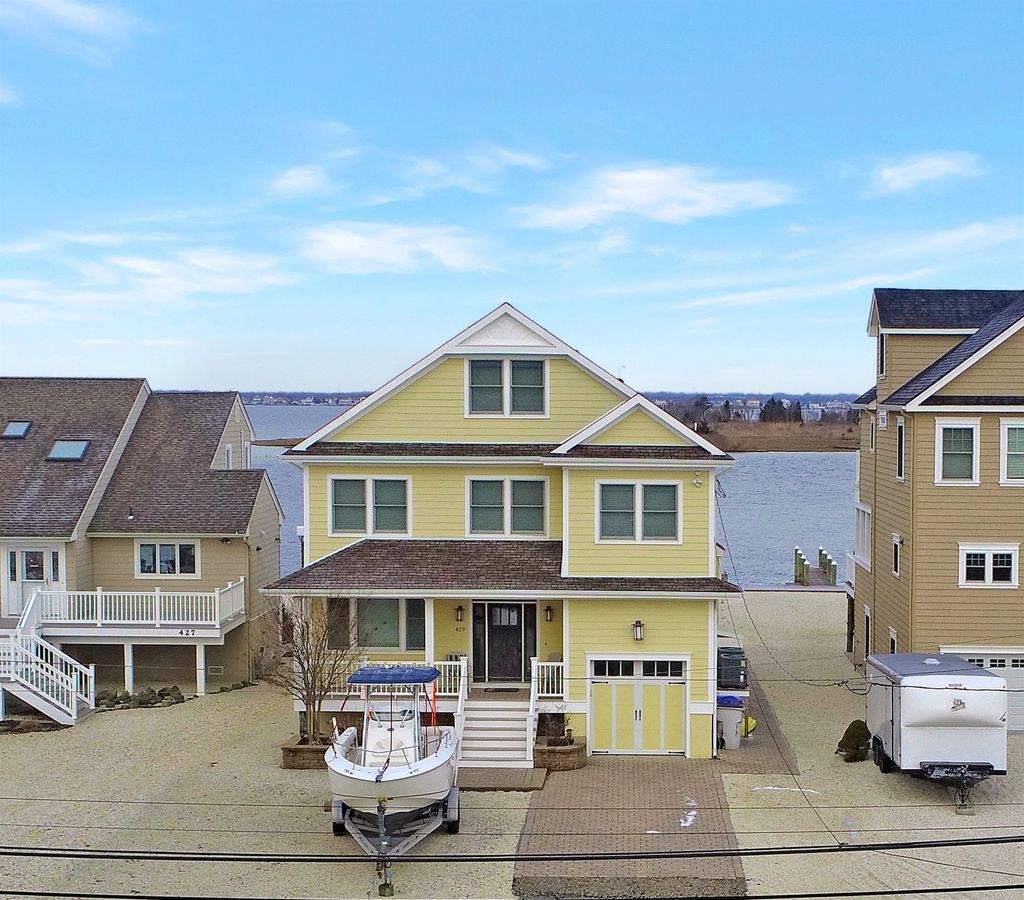 Stunning Open Bayfront Rental With Boat Slip Ortley Beach, NJ