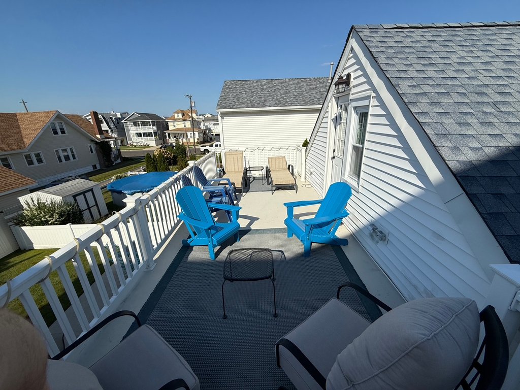 2nd floor deck 