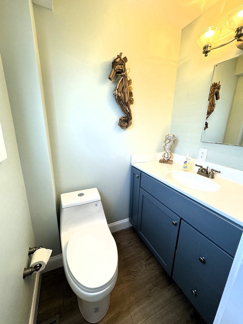 2nd Floor Half Bath