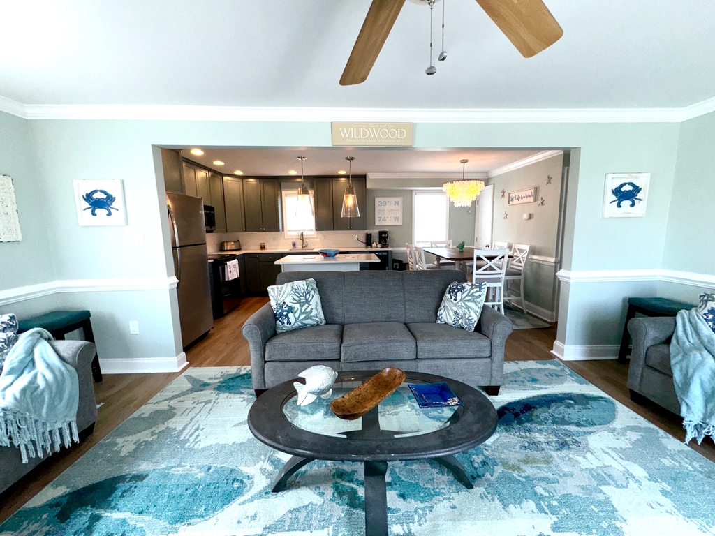 2nd Fl Family Room