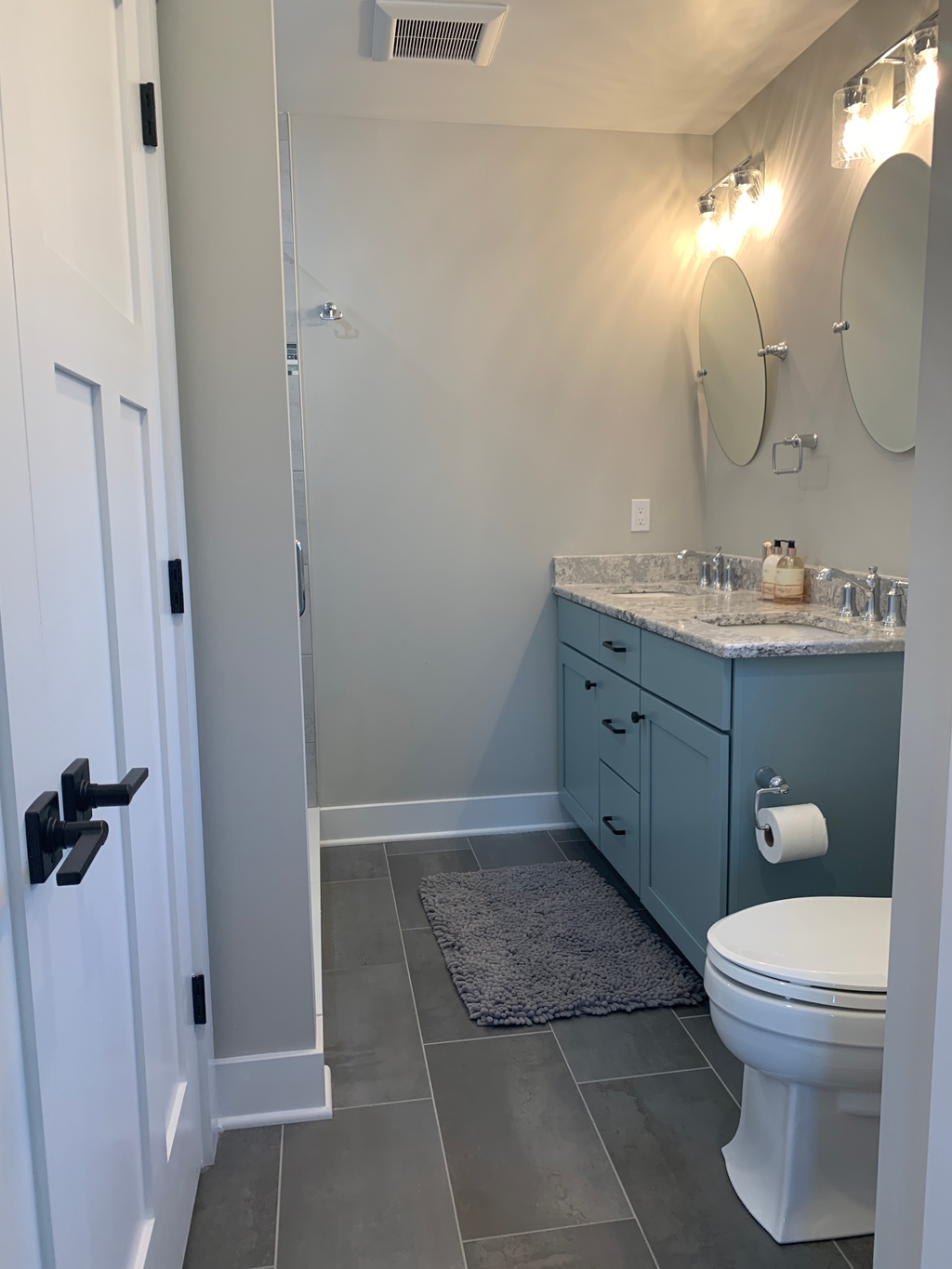 Master Bath w/ Shower