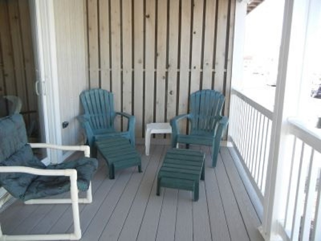 Lower Deck