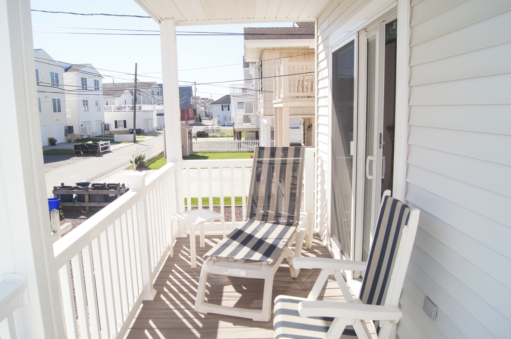 Rear Deck South