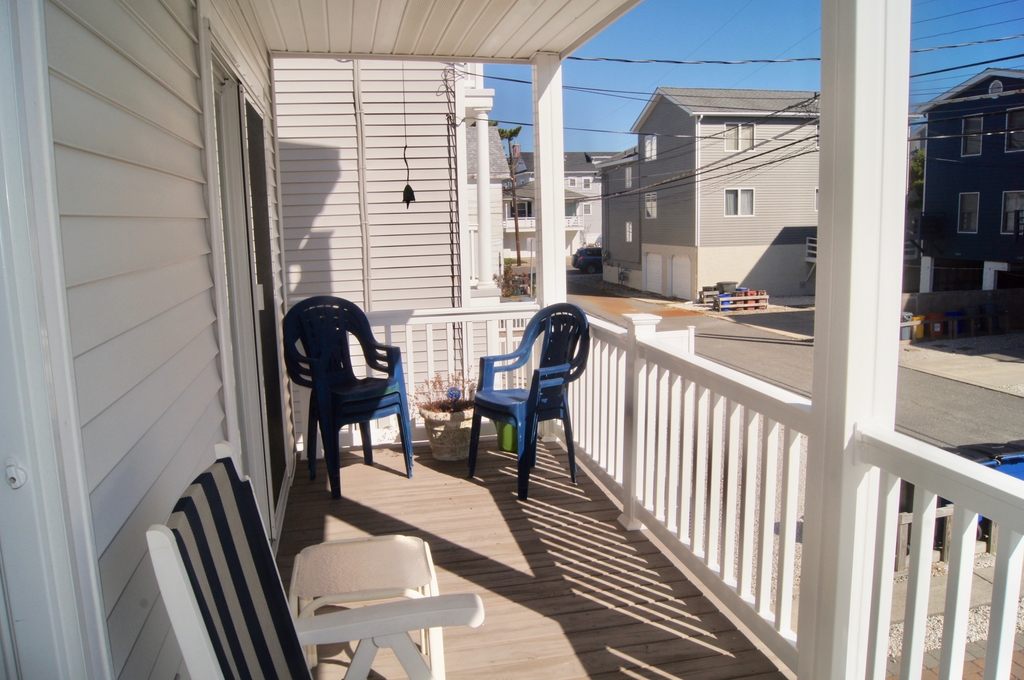 Rear Deck North