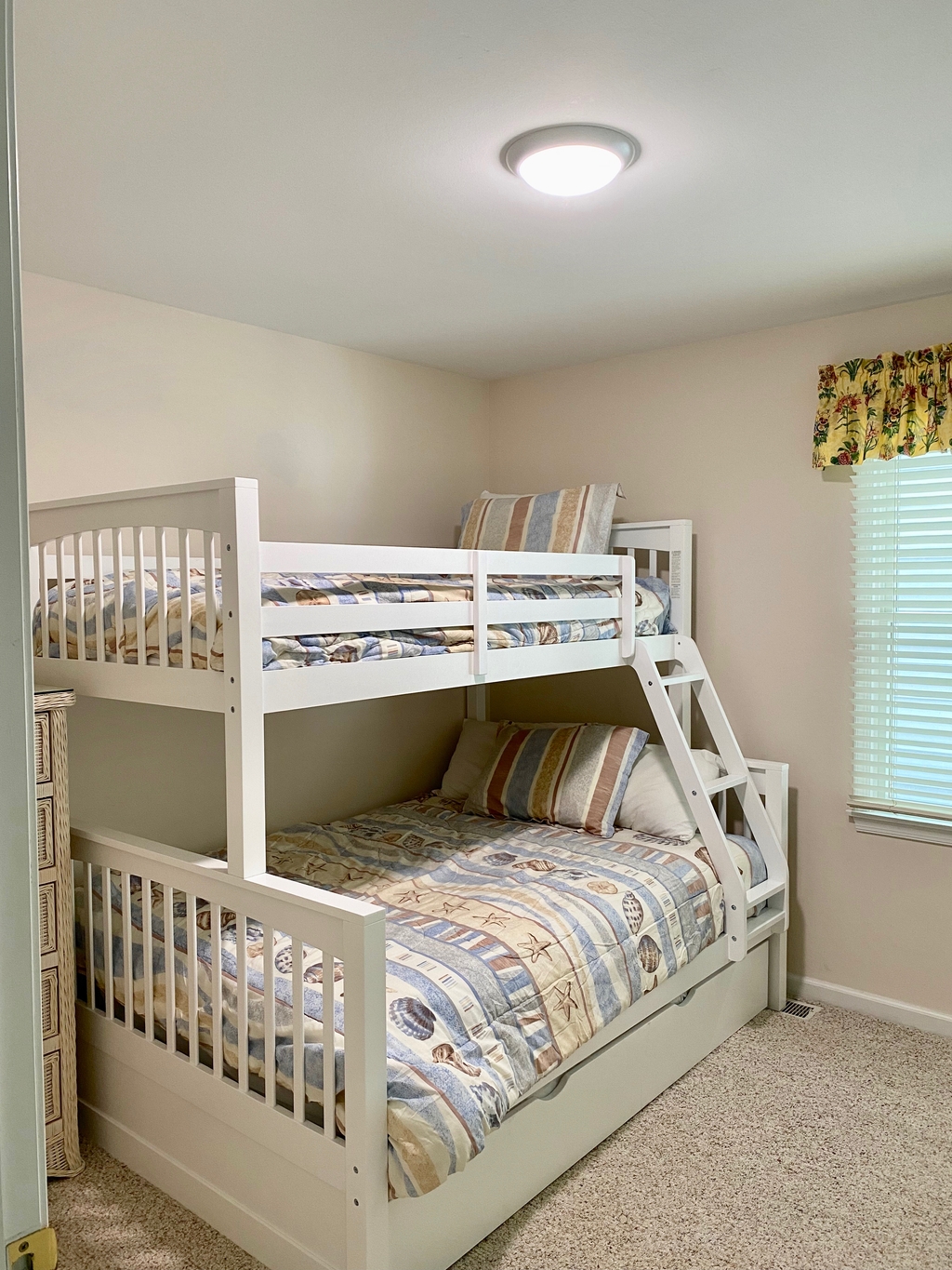 3rd Bedroom w/Trundle Bed