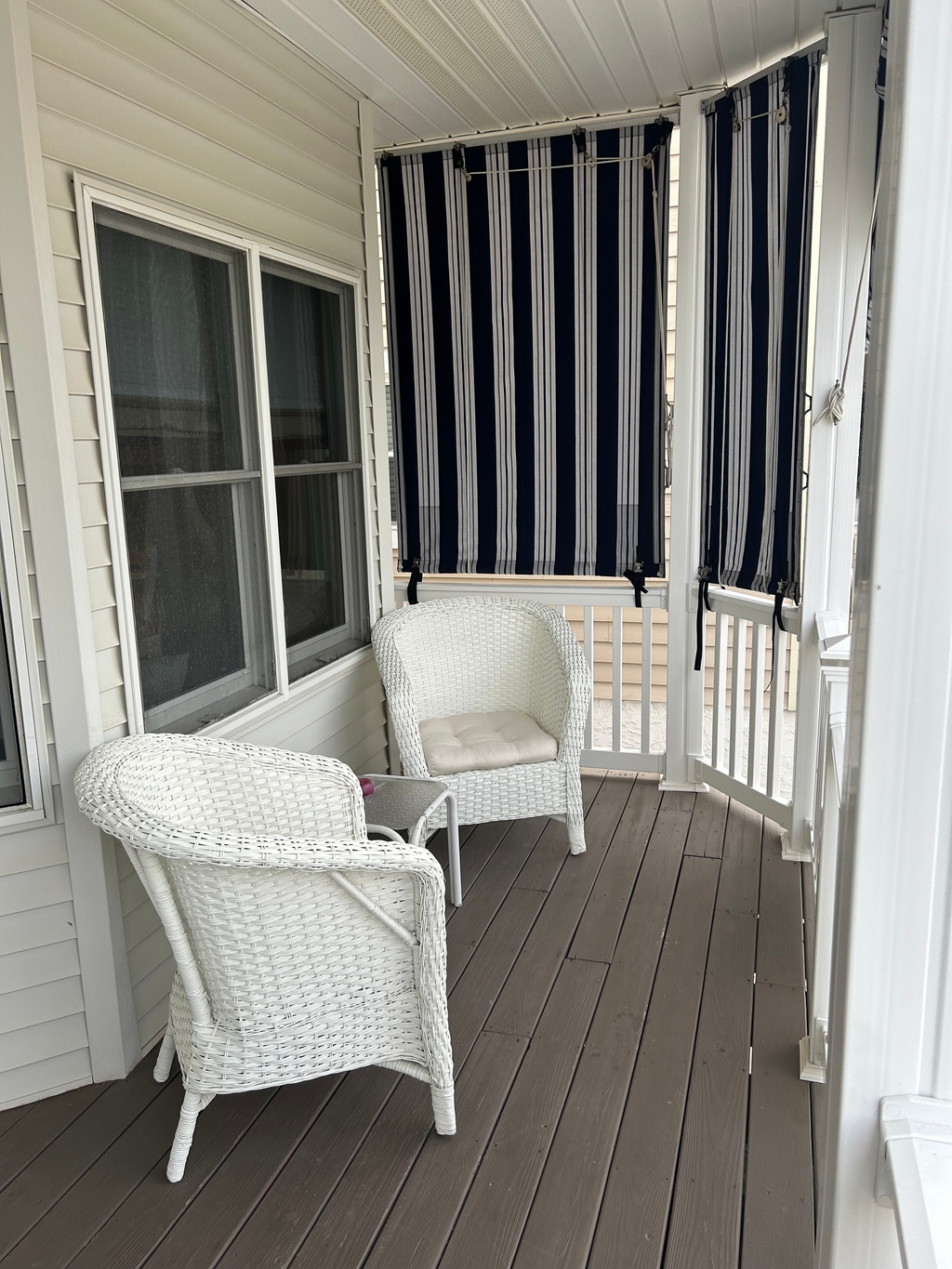 Front Deck South