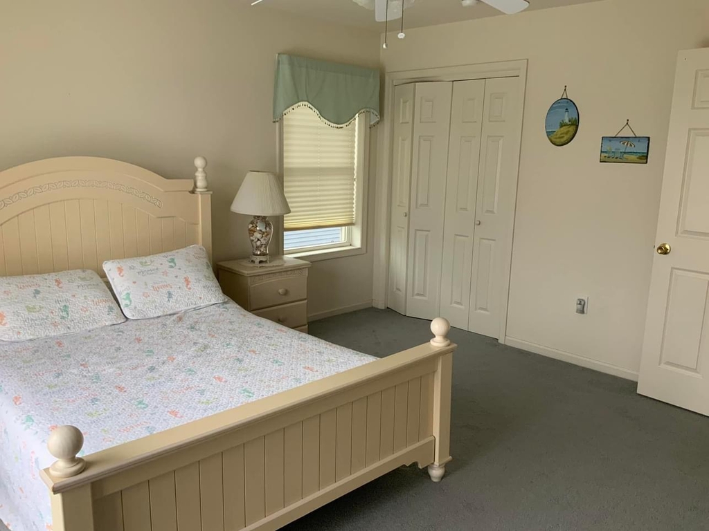 New Queen Bed 2026
