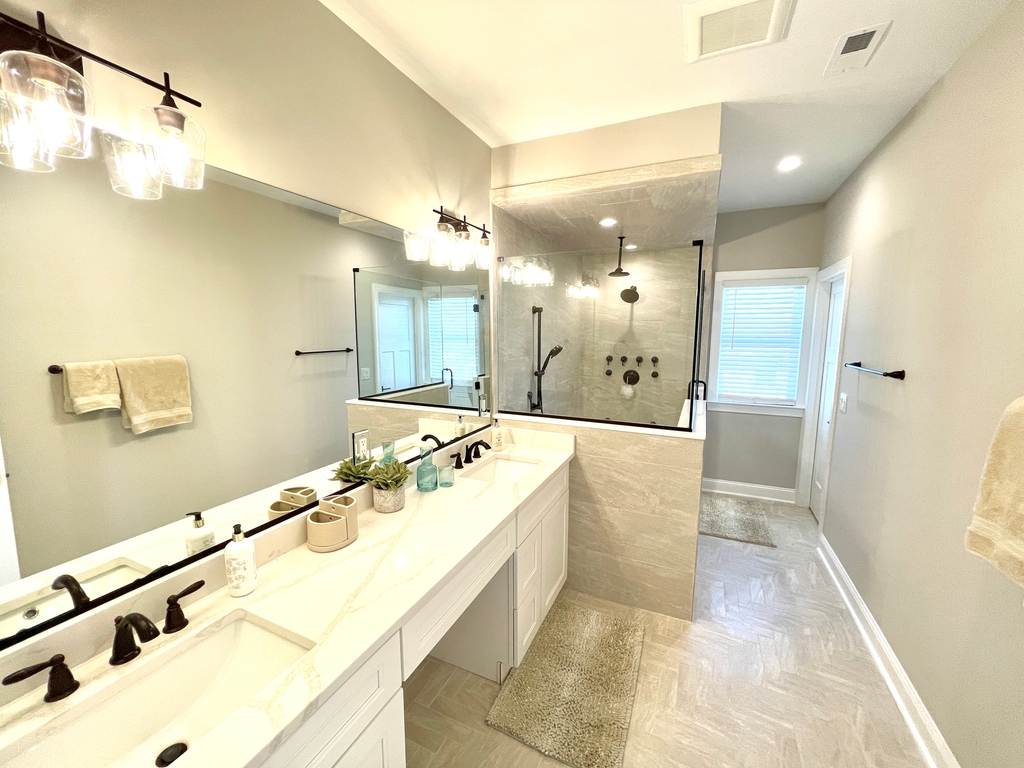 Primary bath