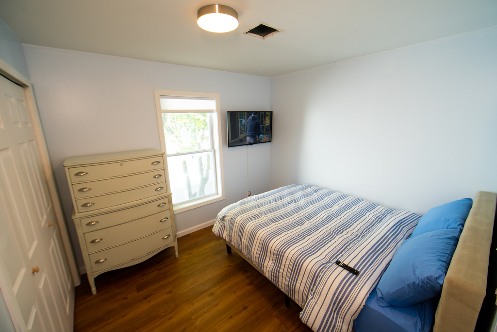 Bedroom #3 Queen
