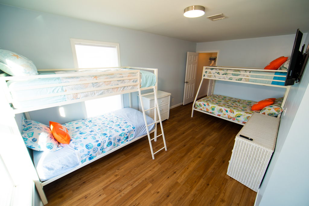 Bedroom #1 twin over twin &amp;amp; twin over full