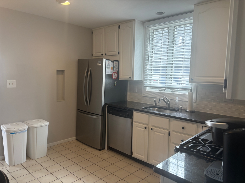 Downstairs kitchen