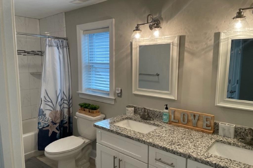 3rd floor bathroom