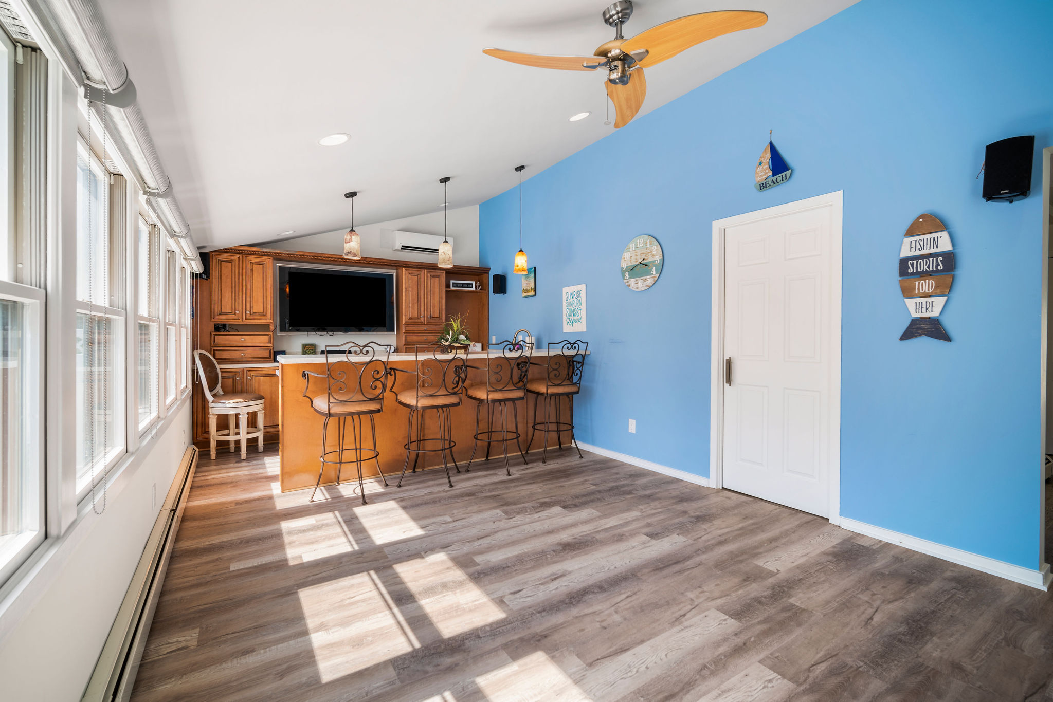 Brigantine Private Oasis w/3 Bedroom+Loft & Inground Pool*Pet Friendly Brigantine, NJ