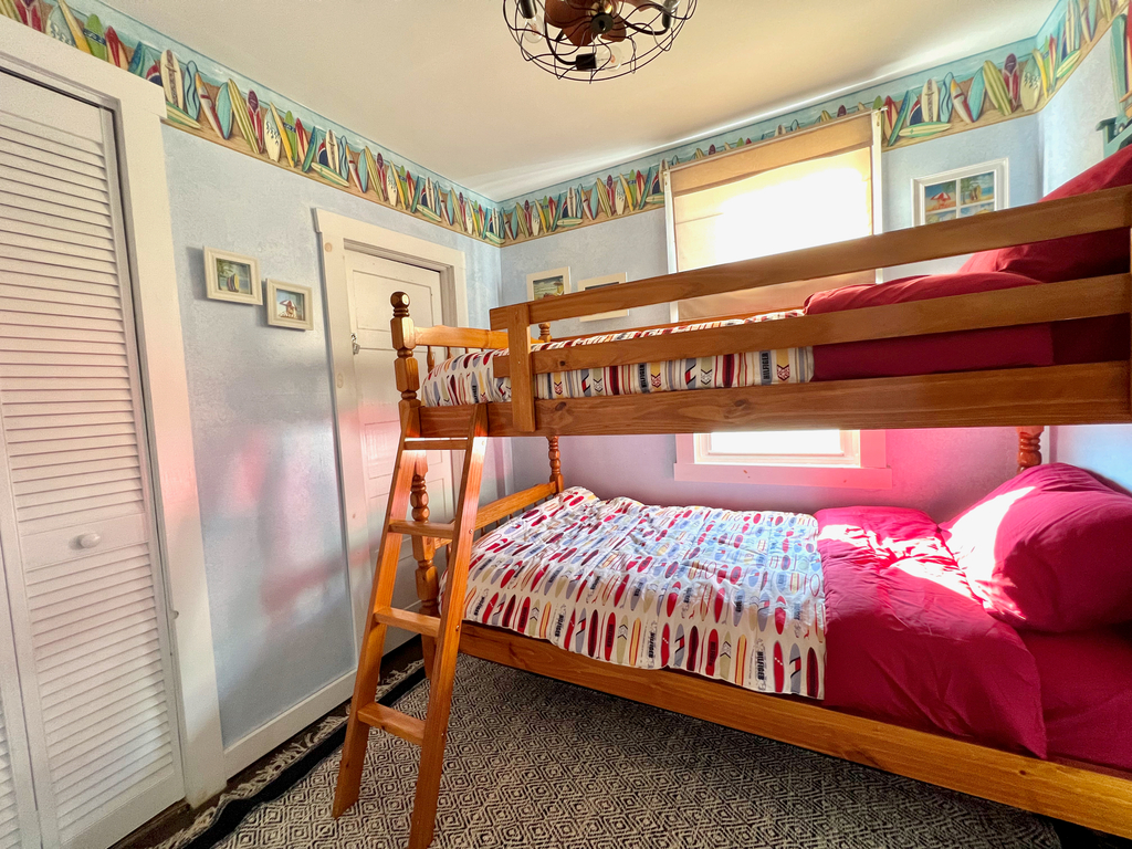 2nd Floor Bunk Room