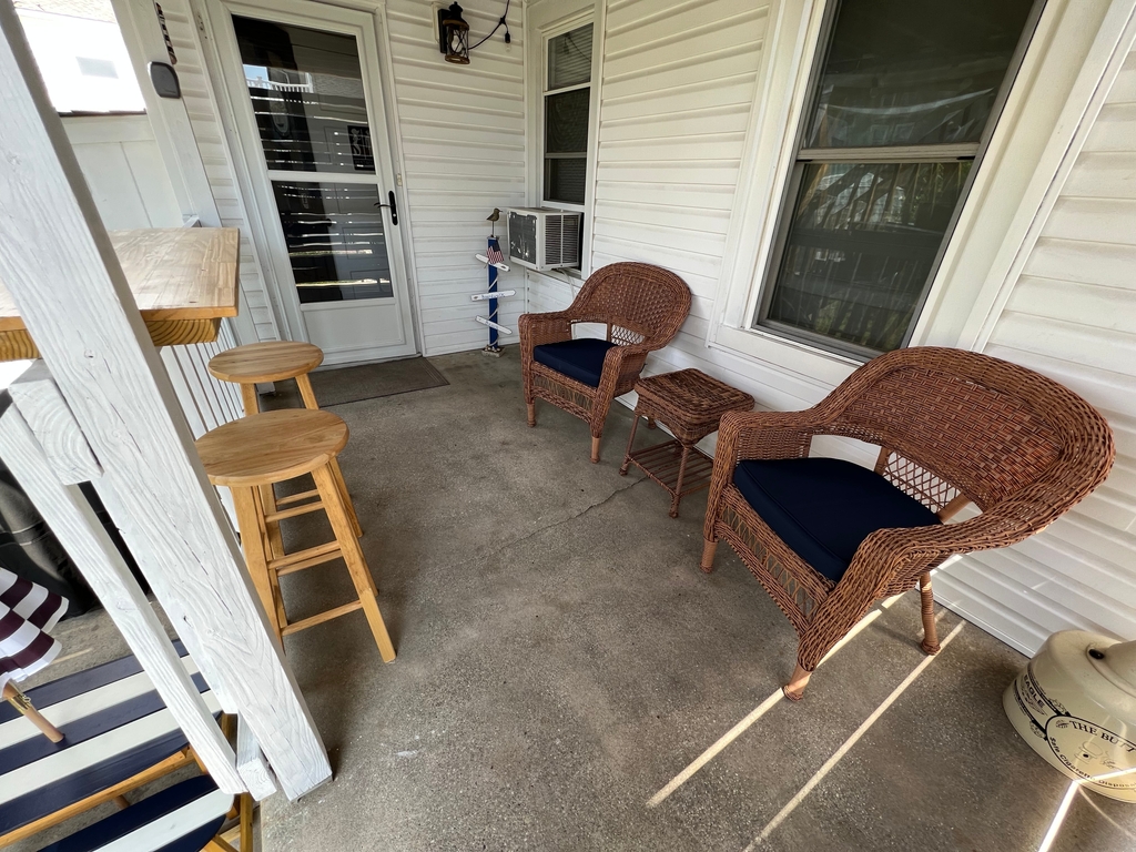 1st Floor Rear Porch
