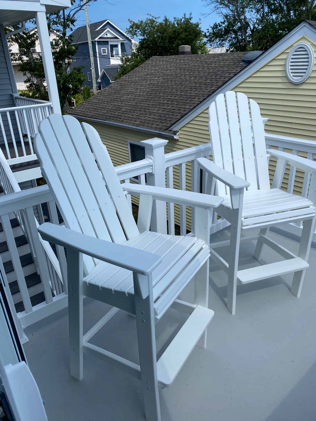 Front deck