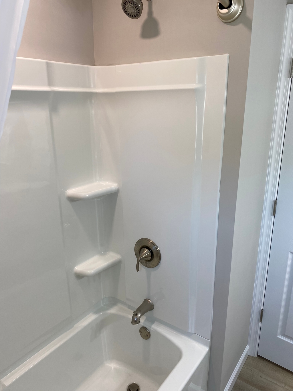 Guest bath shower