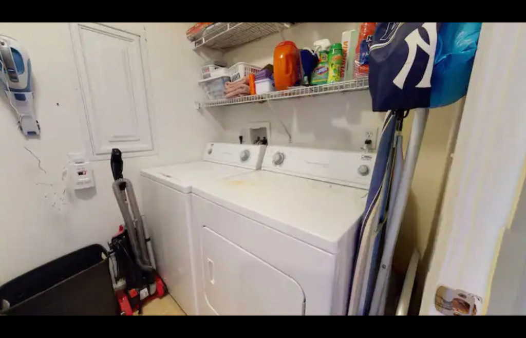 washer/dryer 