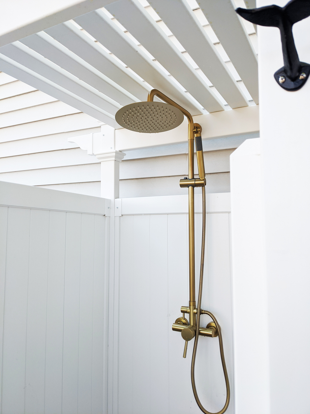 outdoor shower