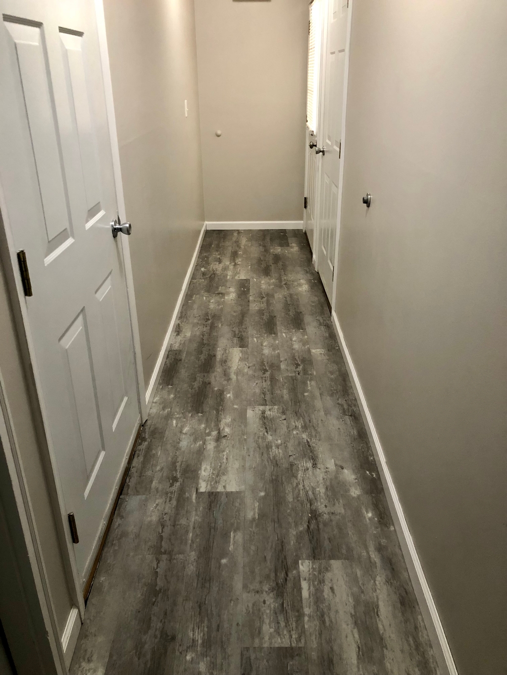 Ground Floor Entrance - new vinyl floors