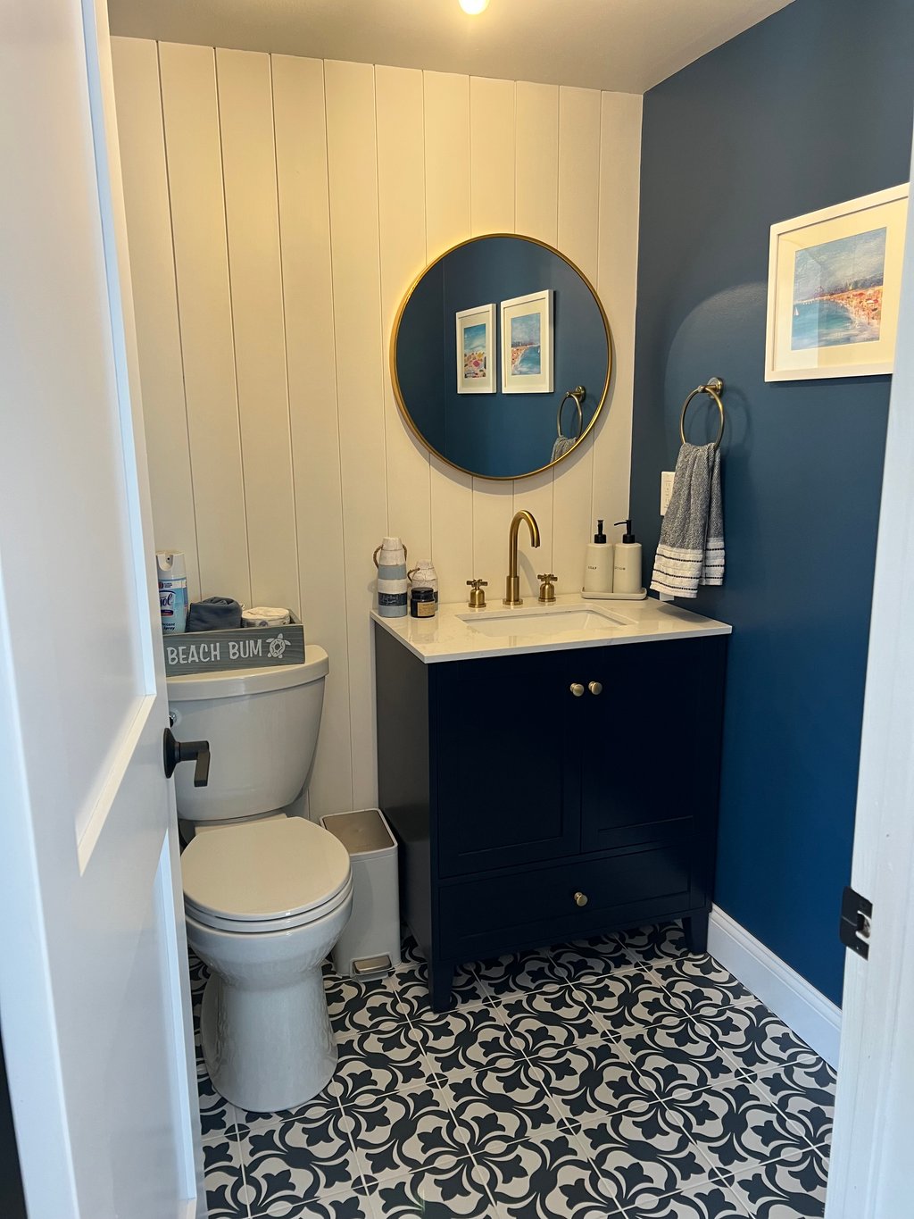  powder room off kitchen