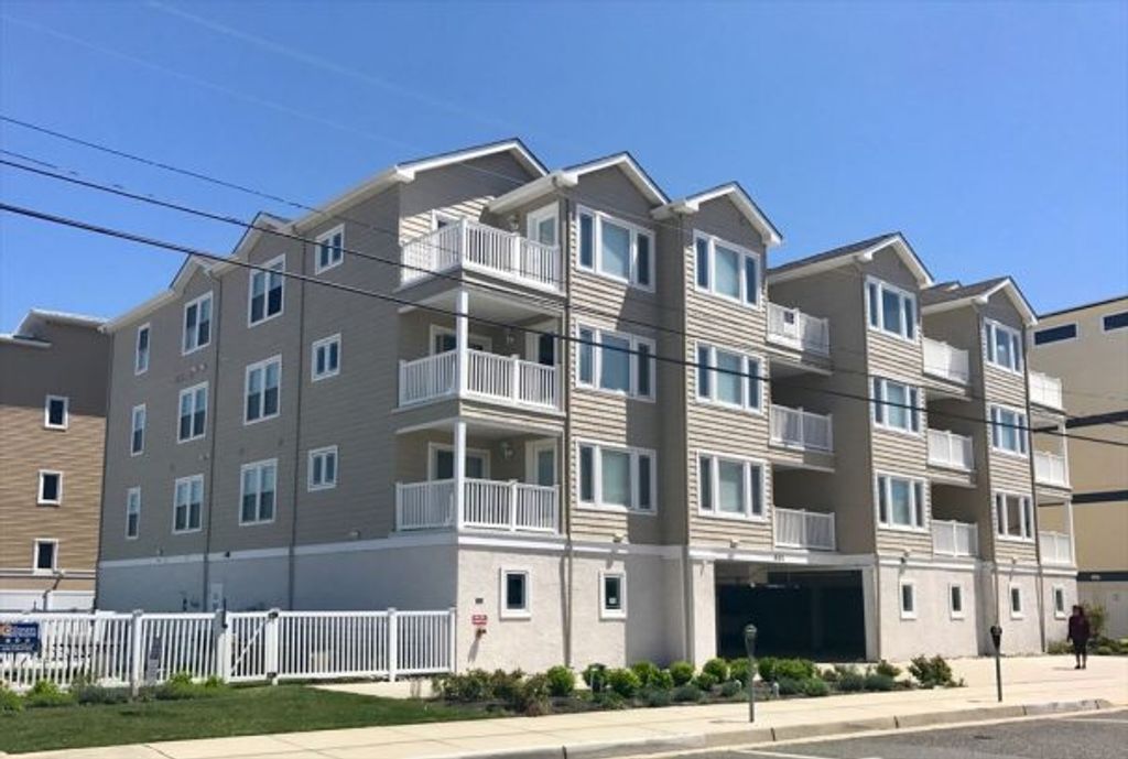 401 E Stockton Road Unit 201 Wildwood Crest Nj Shoresummerrentals Www Shoresummerrentals Com